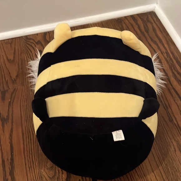 Meowchi Queen Bee large plush - Picture 7 of 10